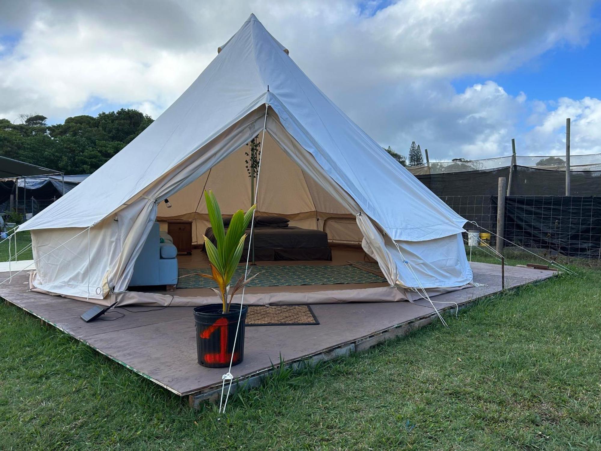 Maleka Farm: Tent Glamping North Shore Oahu Laie Extérieur photo